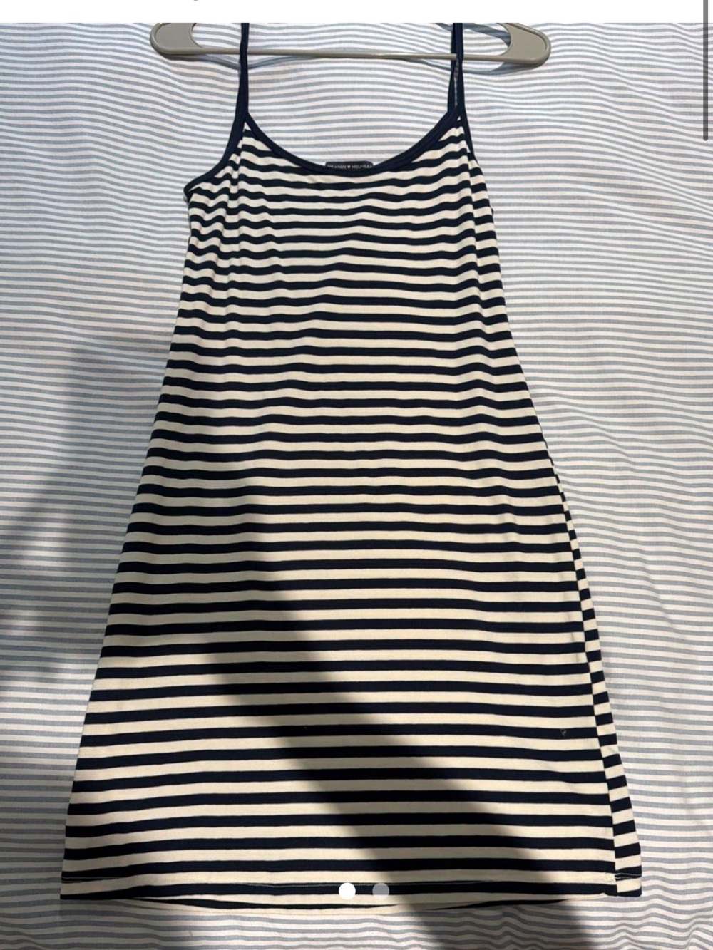 Brandy Melville white and navy striped dress